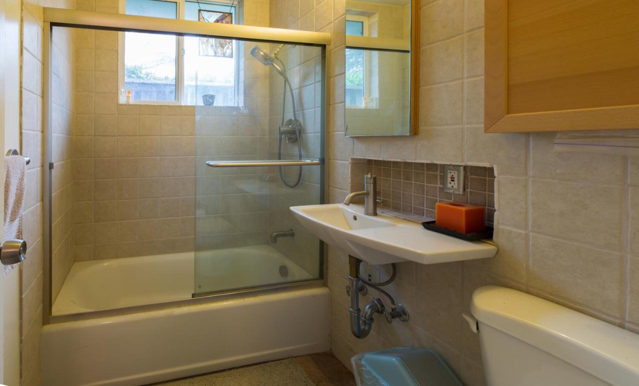 Private Room With Shared Bath เมาท์เทนวิว ภายนอก รูปภาพ